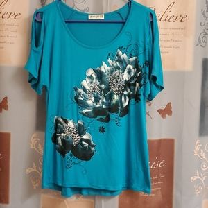 Screen painted open arm tee with bling